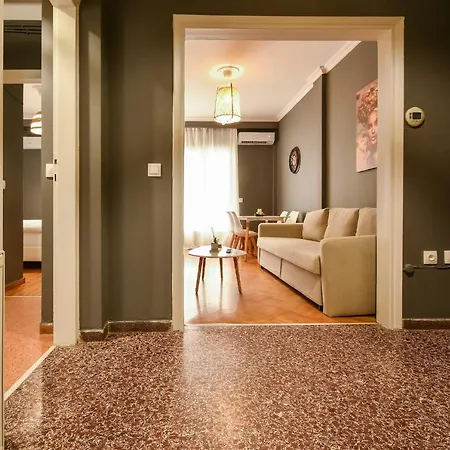 Apartment Center Comfort *